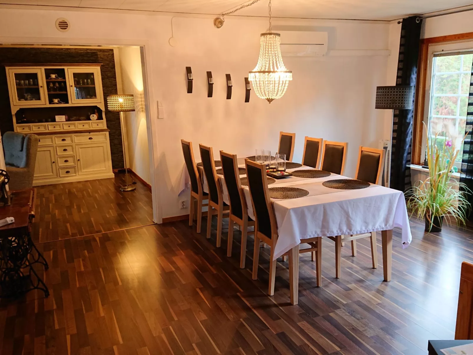 Familienfreundliches Ferienhaus mit großem Garten