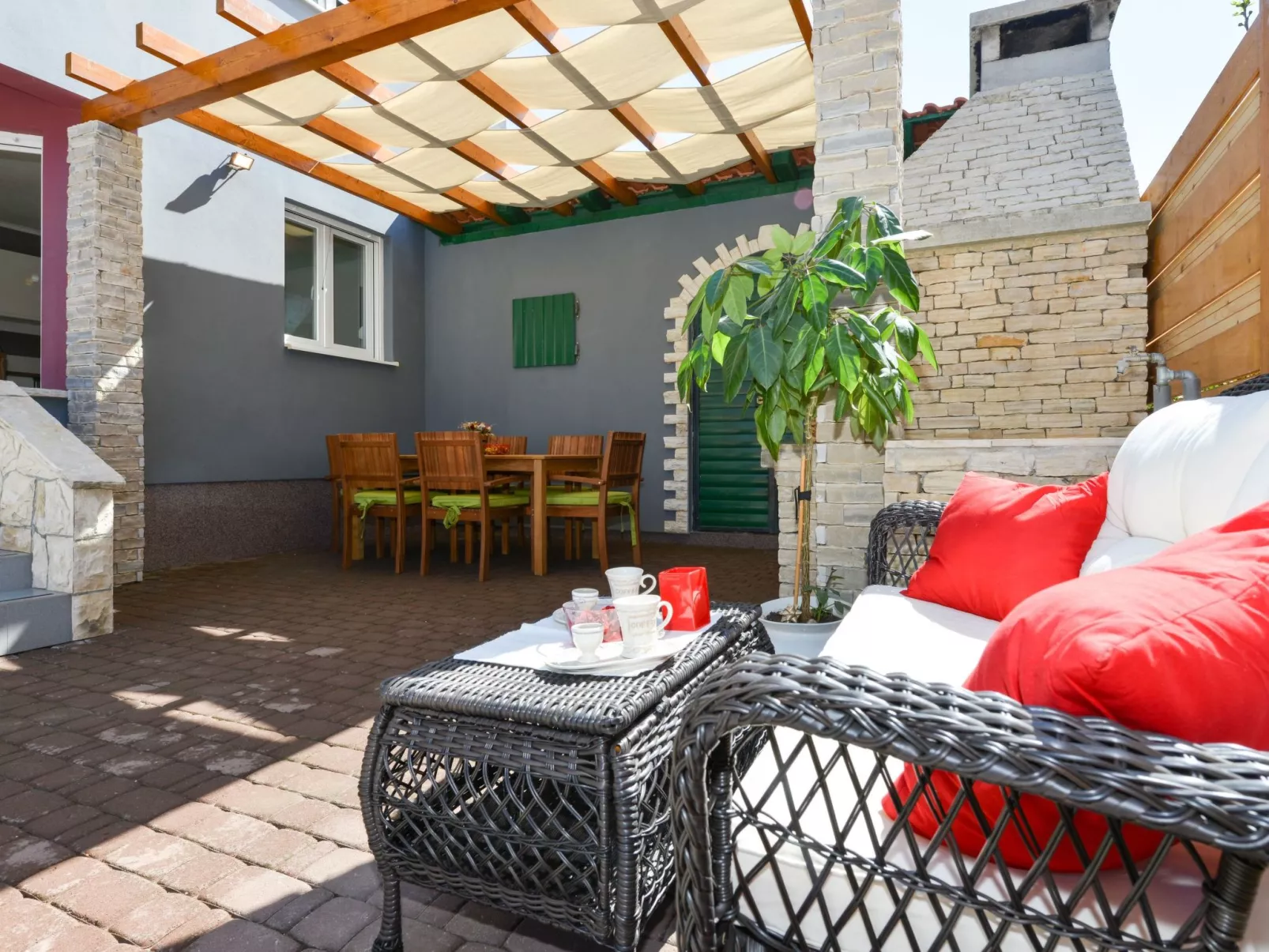 Villa Šima- Luxusappartement mit privatem Pool-Drinnen