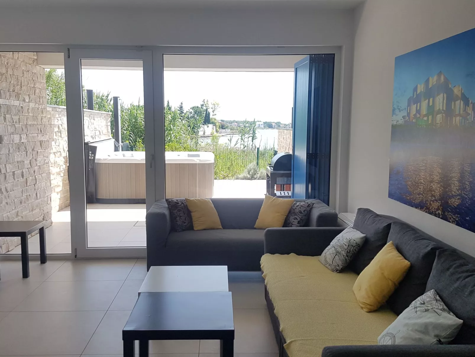 Ferienvilla "Miri Palme" mit Whirlpool-Drinnen