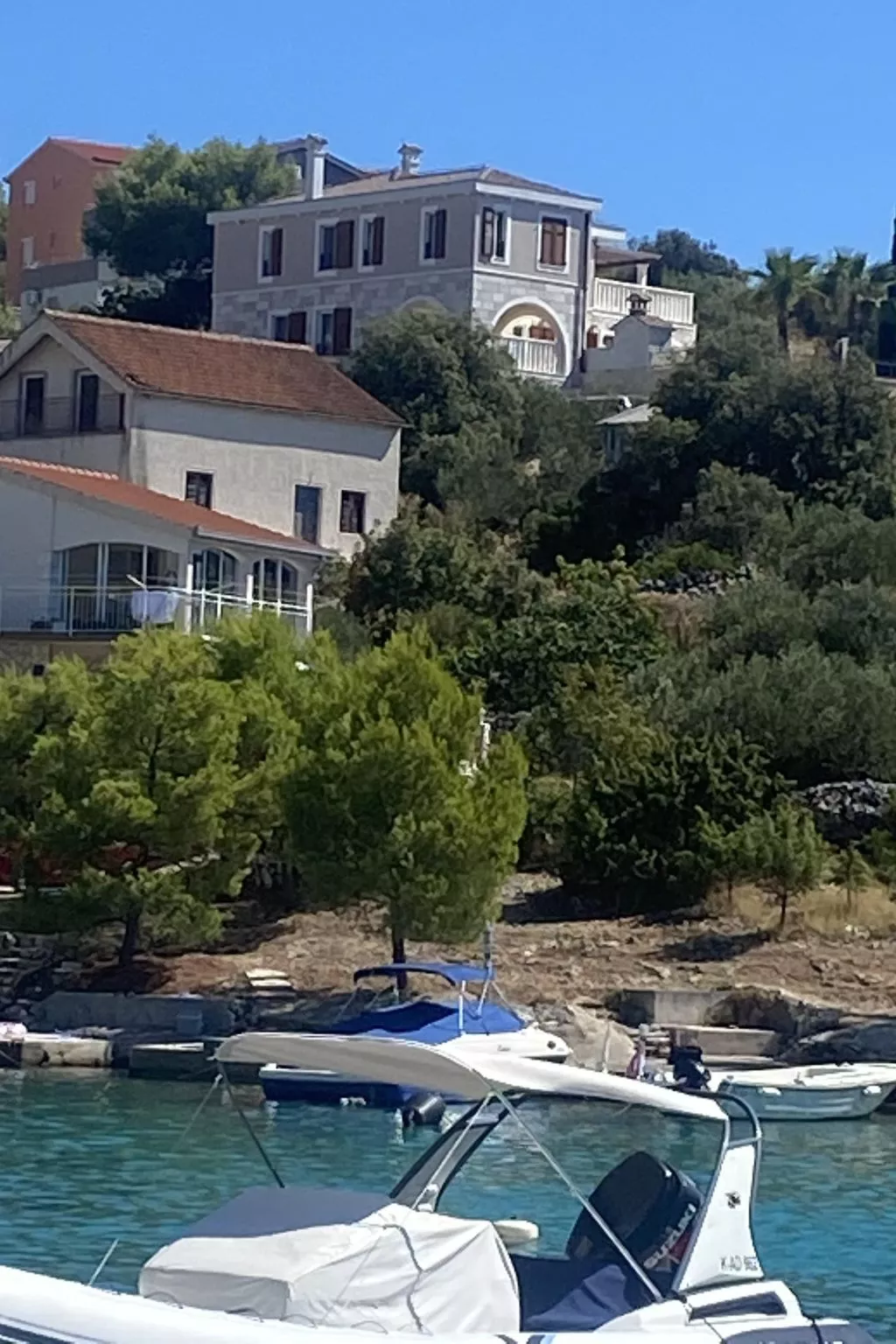 Villa Elena mit Pool, nur 60 Meter zum Meer-Outside