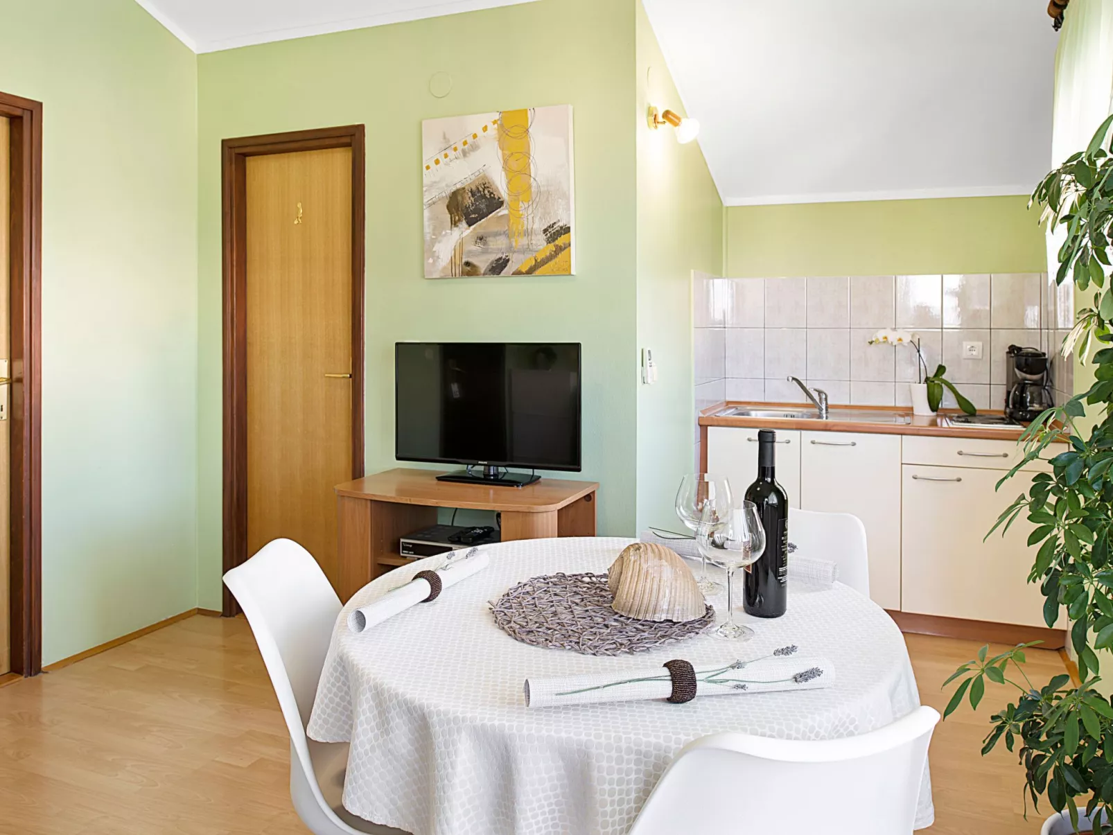 Appartement im Dachgeschoss mit Balkon