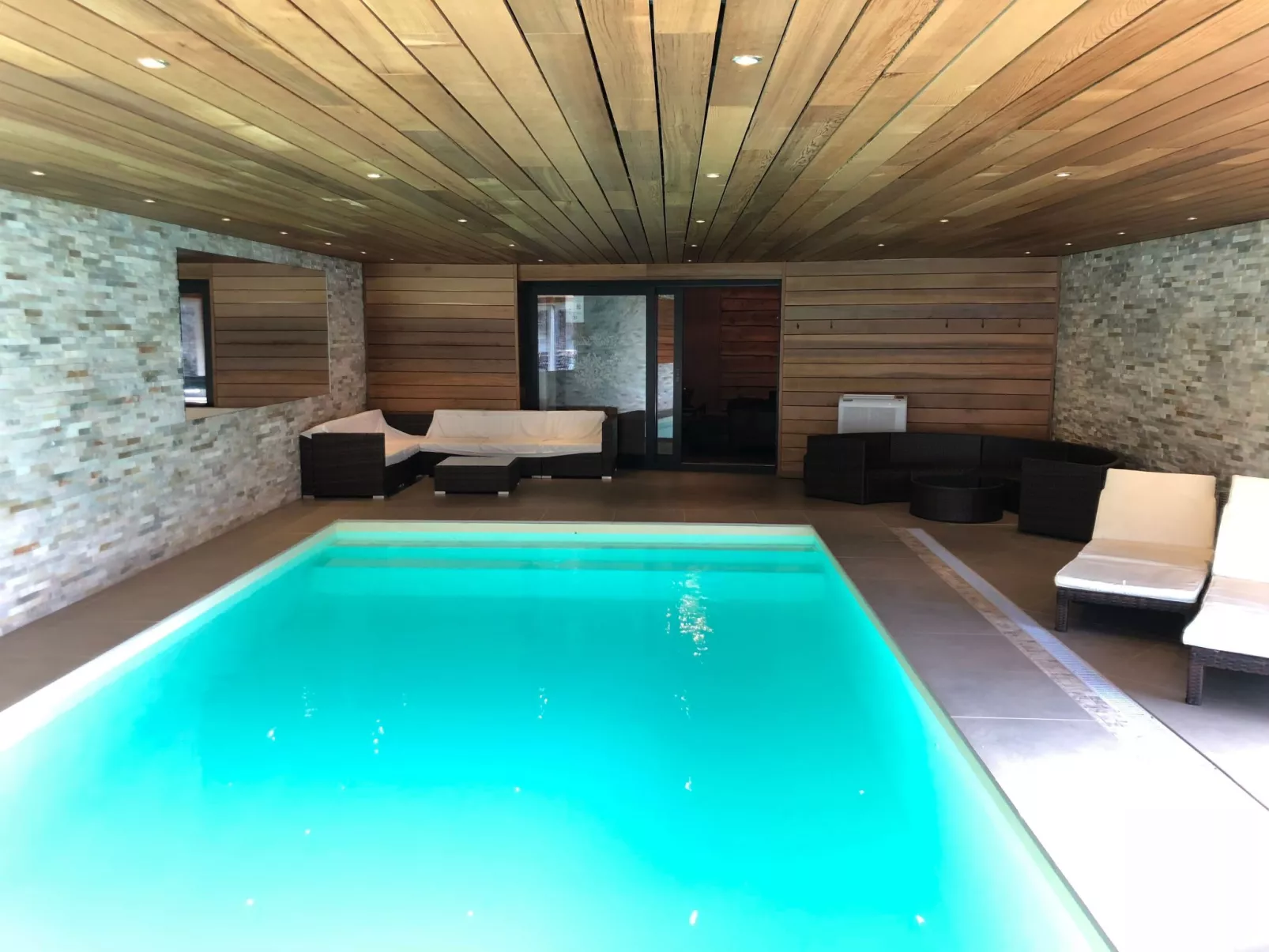 Villa "Marie France" Wellness 9 Personen