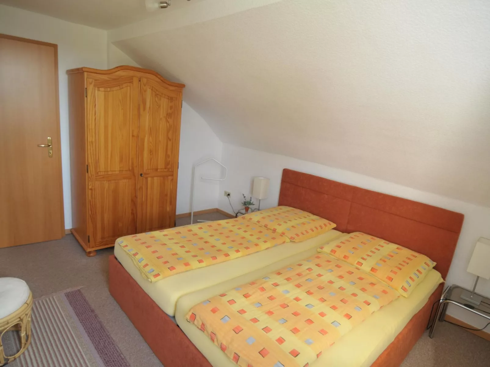 Mit herrlicher Aussicht in die Berge-Inside