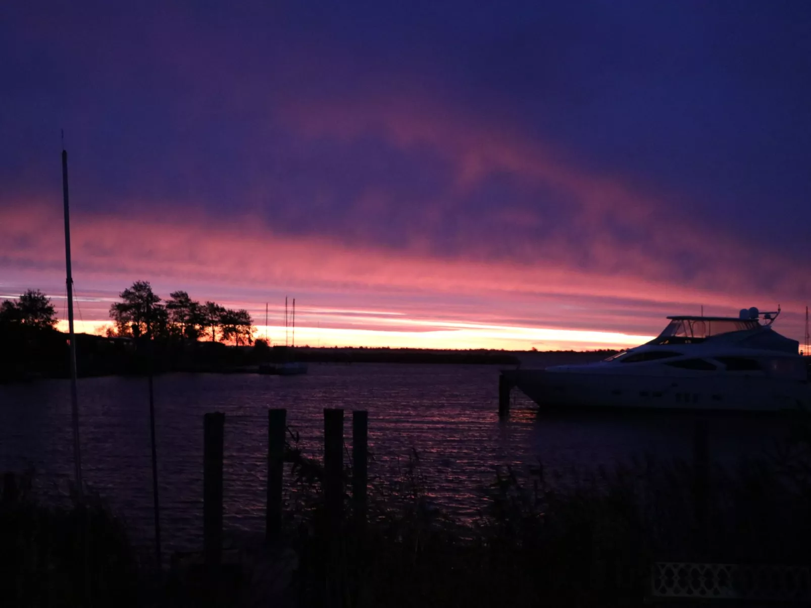 Valentina-Image-tags.info