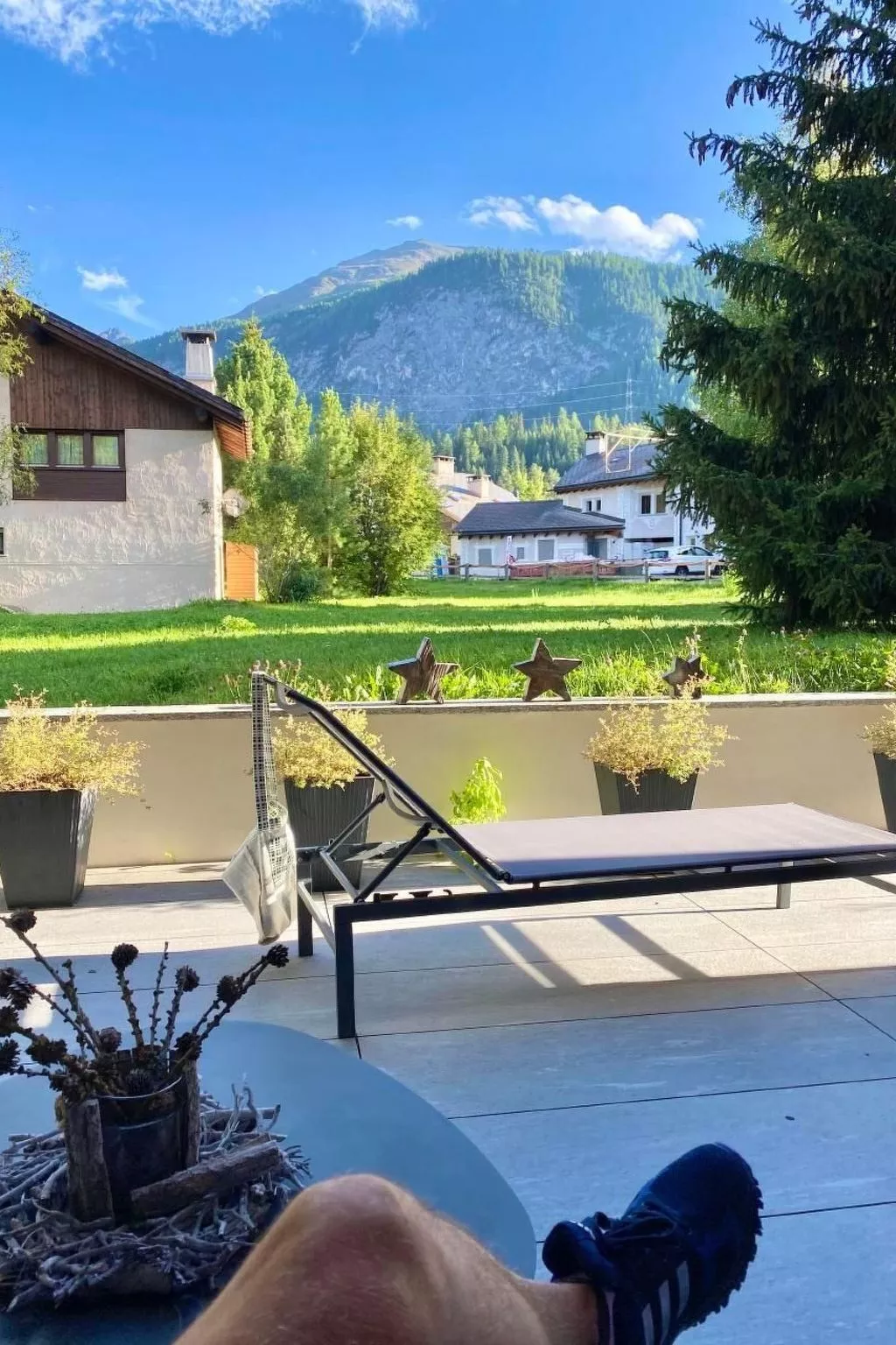 Chesa Ladina-Outside