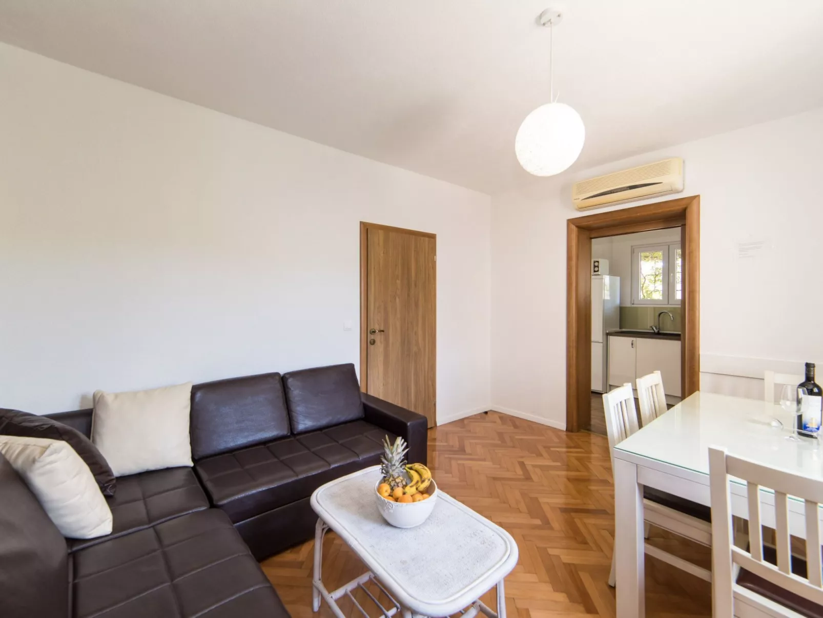 ★Terrasse ★FreieParkplätze ★Nähe Zentrum Dolore- A1-Dedans