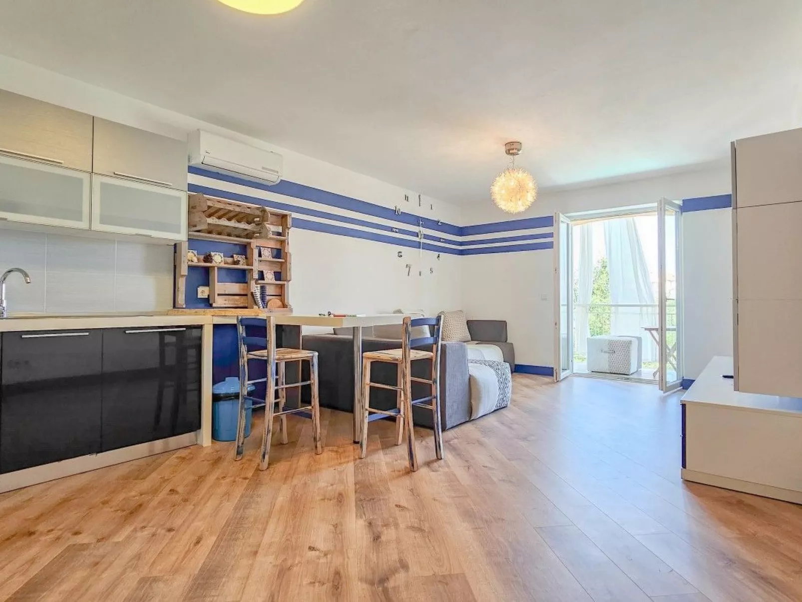 Für 3 Personen ca. 60 m&sup2; in Stancija Vinjeri Novigrad, Adriaküste Kroatien-Image-tags.info