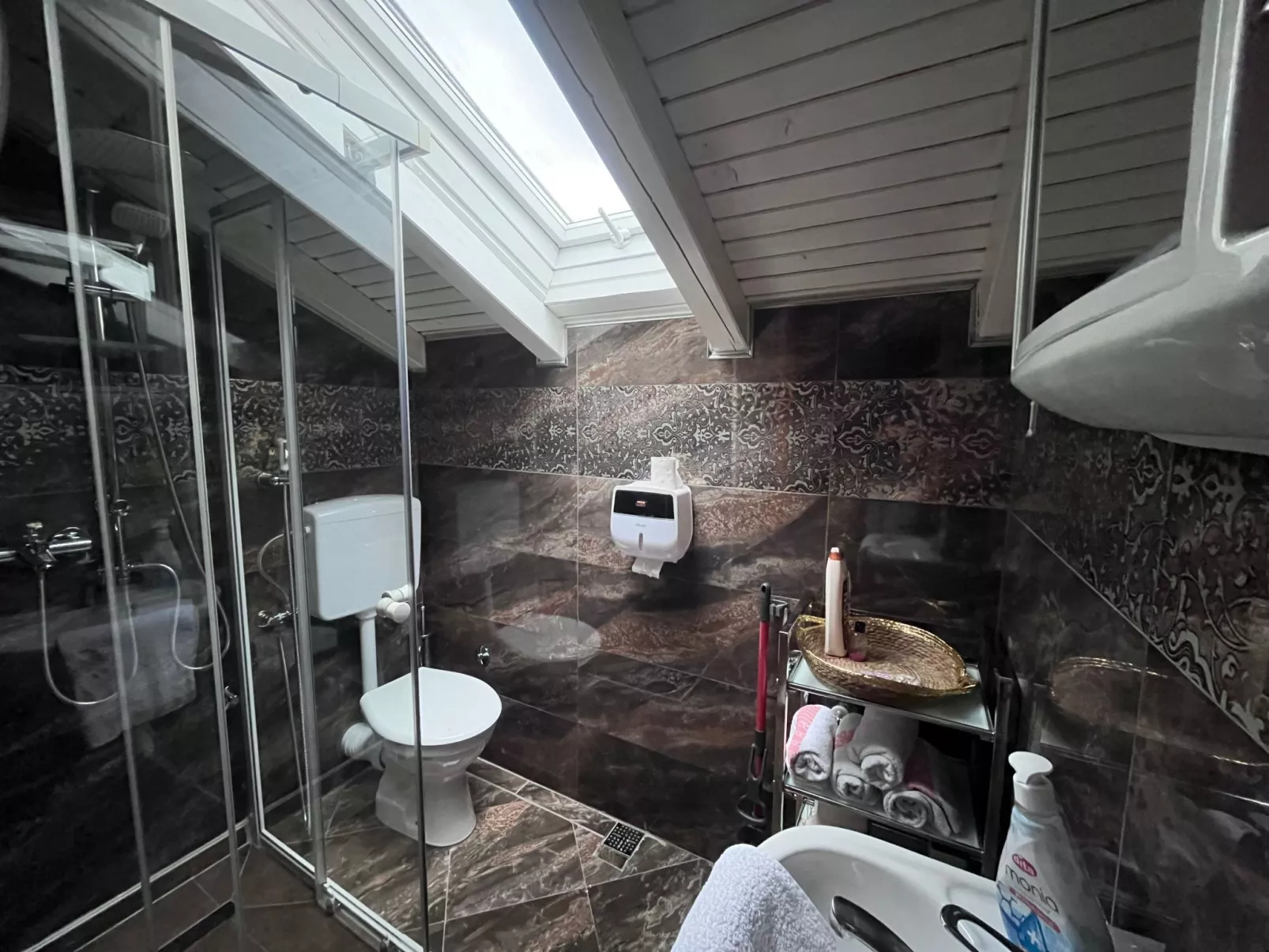 "Villa Diamond Hill"-Inside