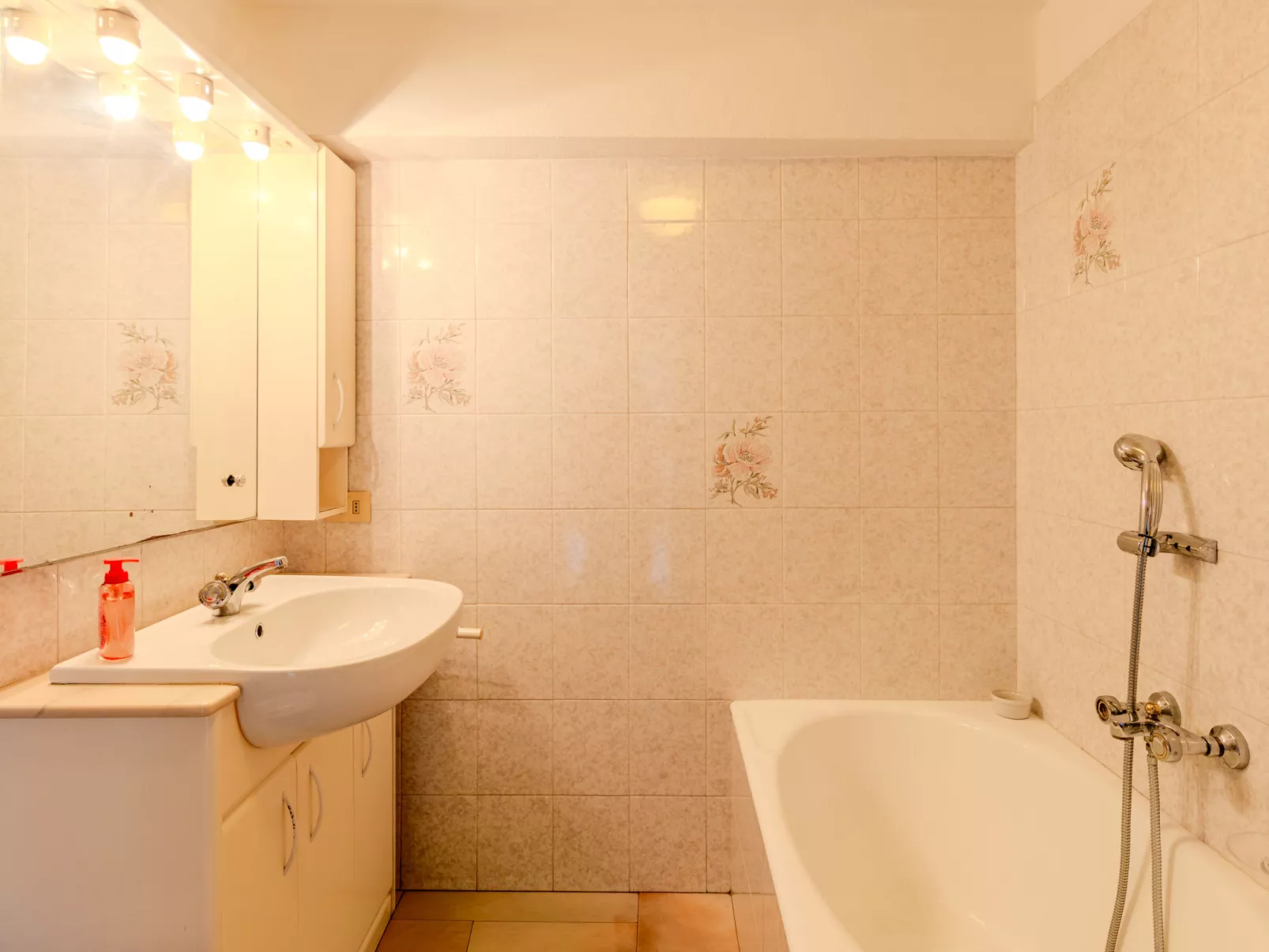 Lakeview Menaggio-Drinnen