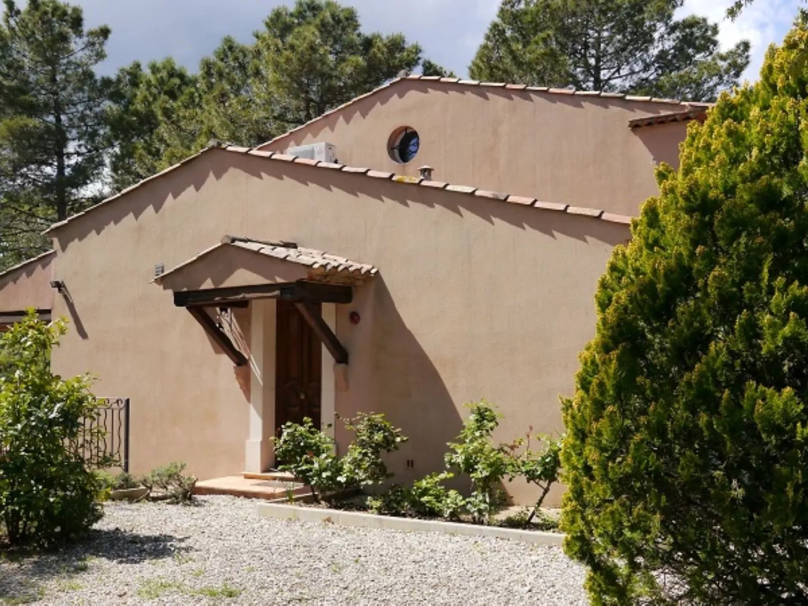 Ruhige Villa mit Pool im Herzen der Weinberge-Dedans