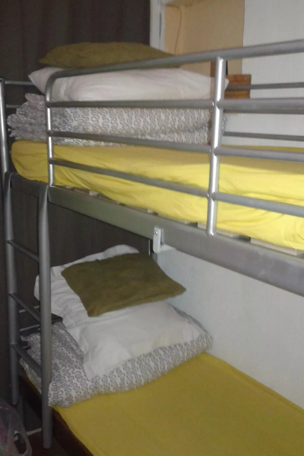 Mit Terrasse, mitten in der Natur-Inside