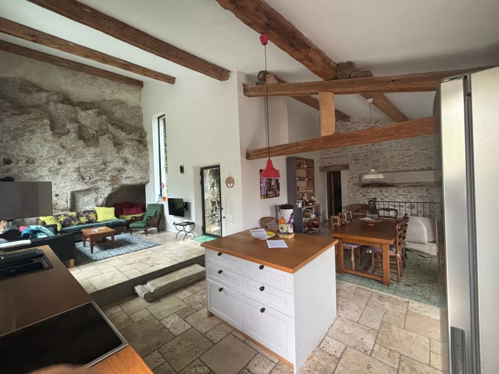 Dorfhaus in provencal mit Pool-Inside