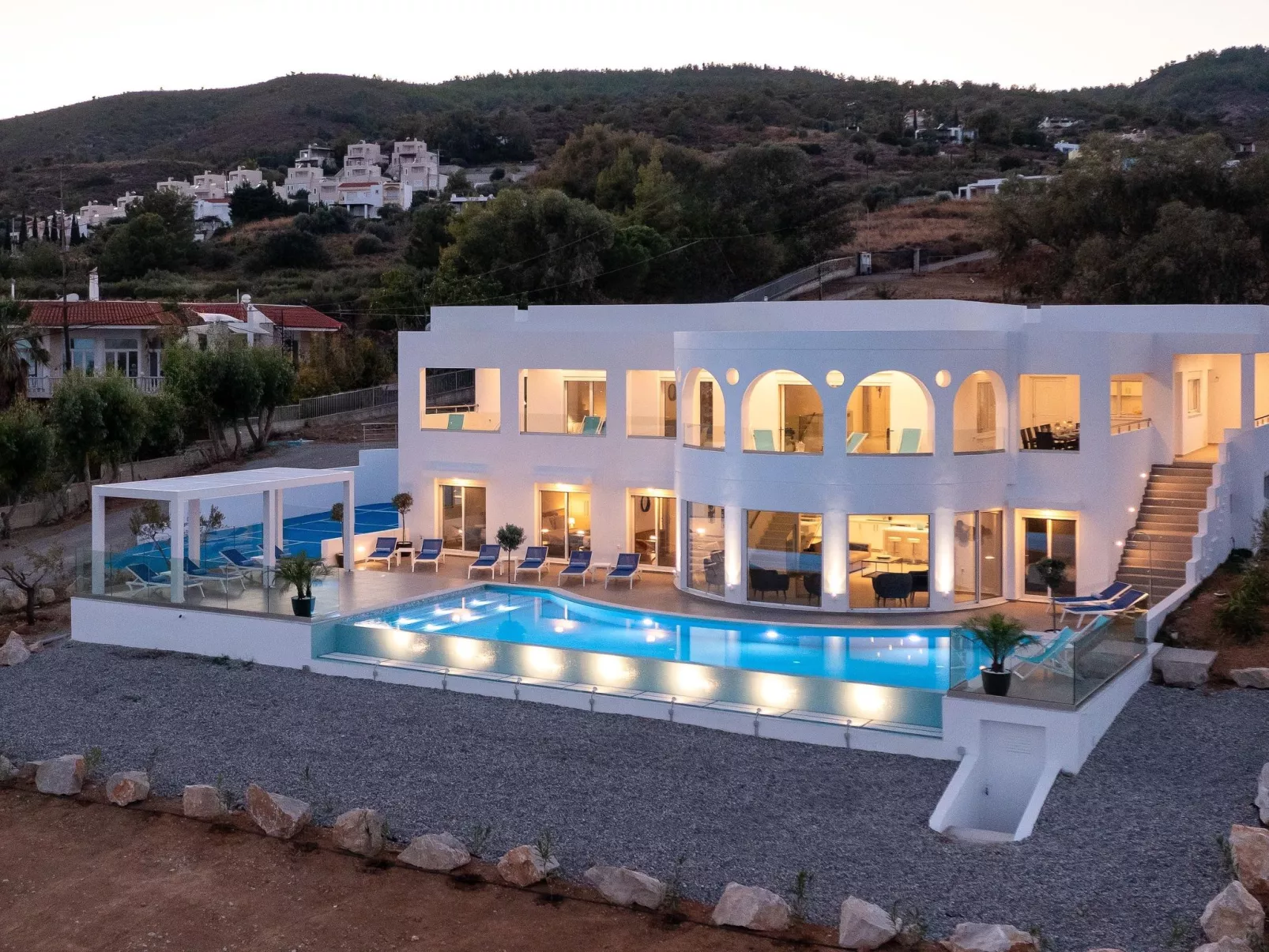 Villa Zoe Blu-Image-tags.info