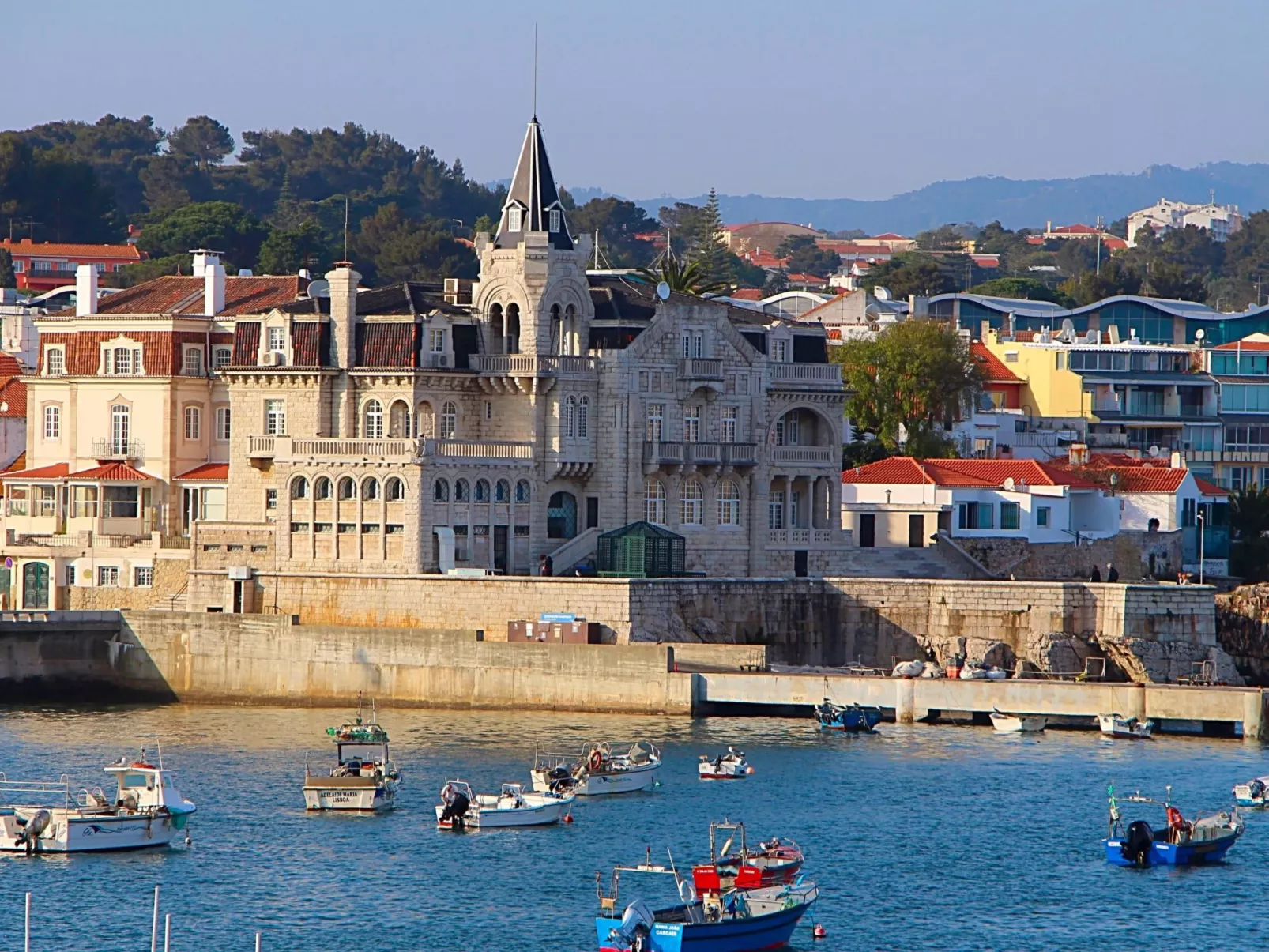 Neue, lichtdurchflutete Wohnung im Zentrum-Dehors