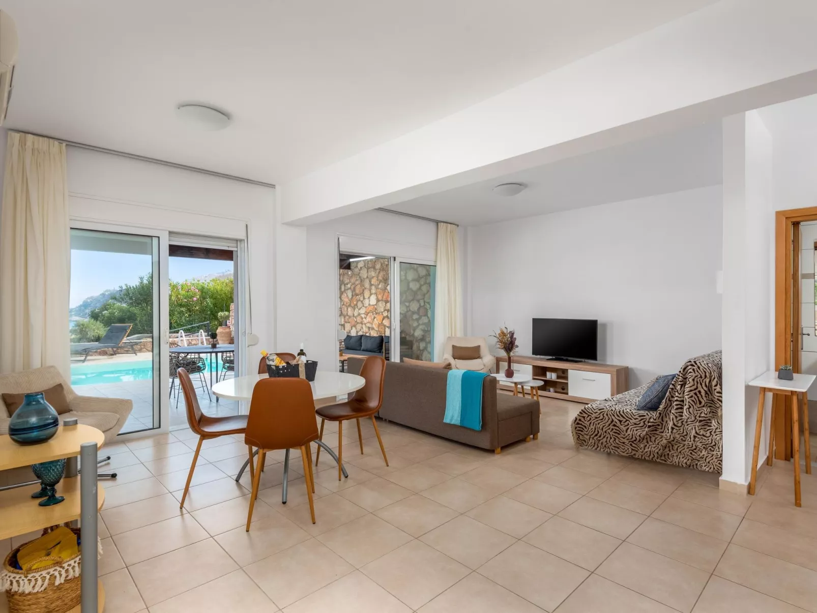 Anbetungswürdige Villa-Inside