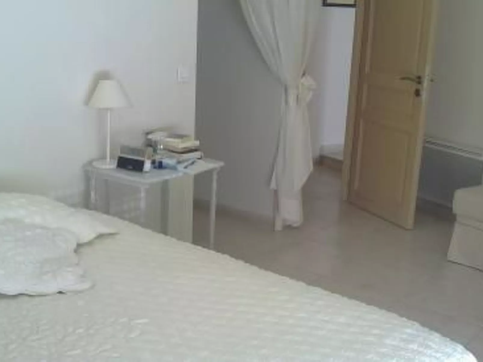 Freistehendes Haus mit großer Terrasse und Panoramablick auf die Landschaft-Drinnen