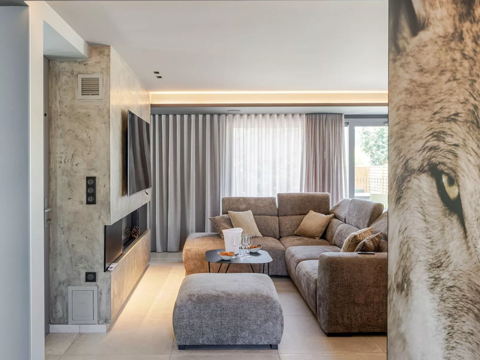 Loge aux Loups, Innenpool, Sauna, nahe am See-Image-tags.info