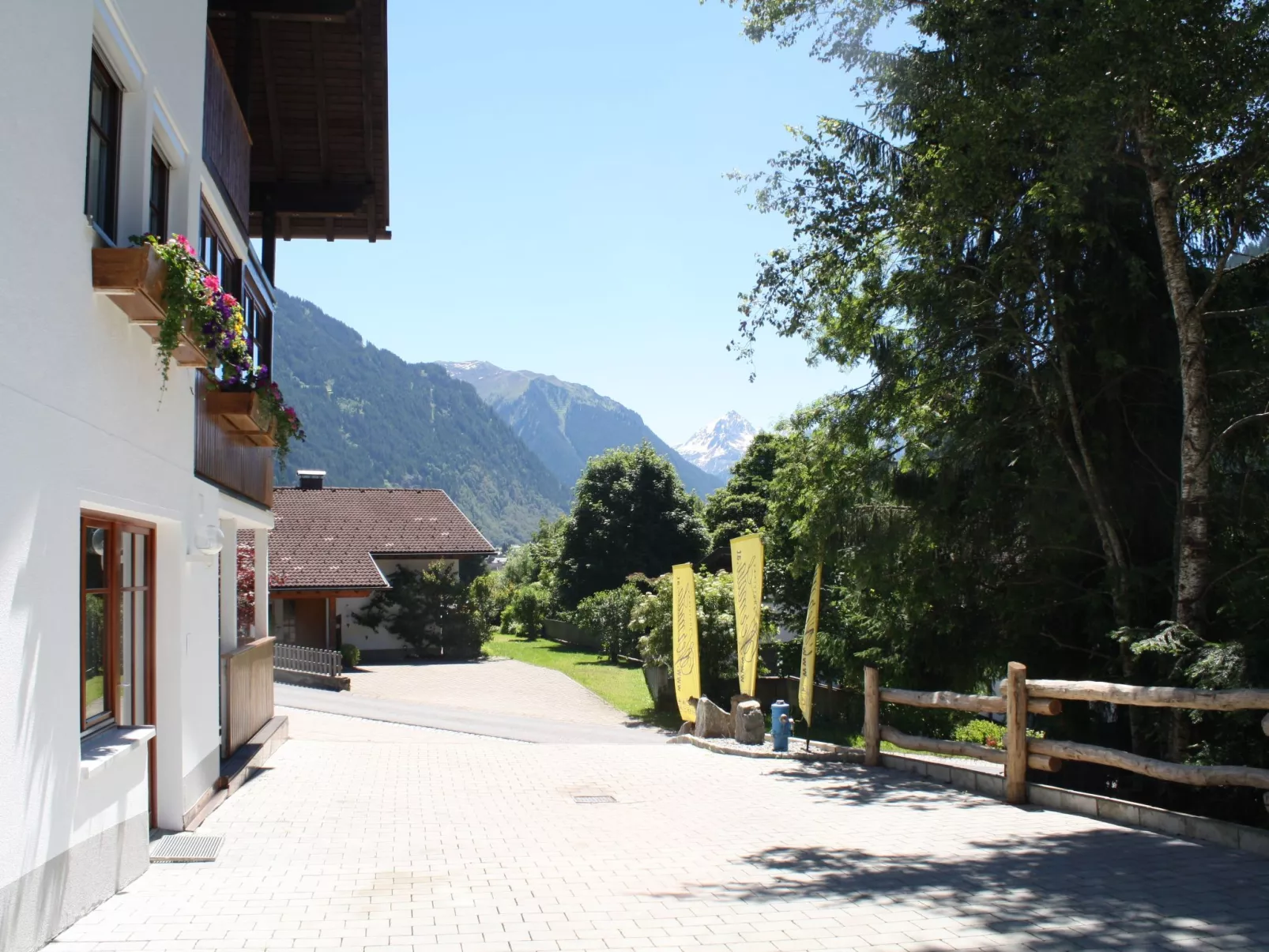 Ruhige Wohnung in Sankt Gallenkirch mit Garten-Image-tags.info