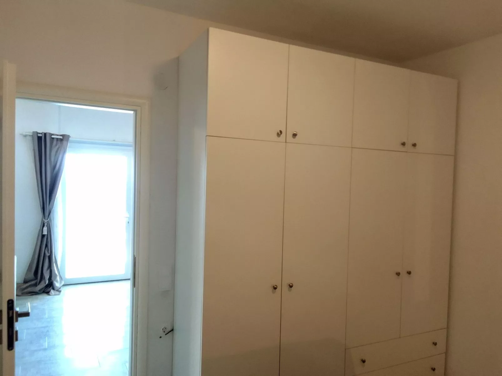 Charmantes Ferienhaus in Ia mit Privater Terrasse-Inside