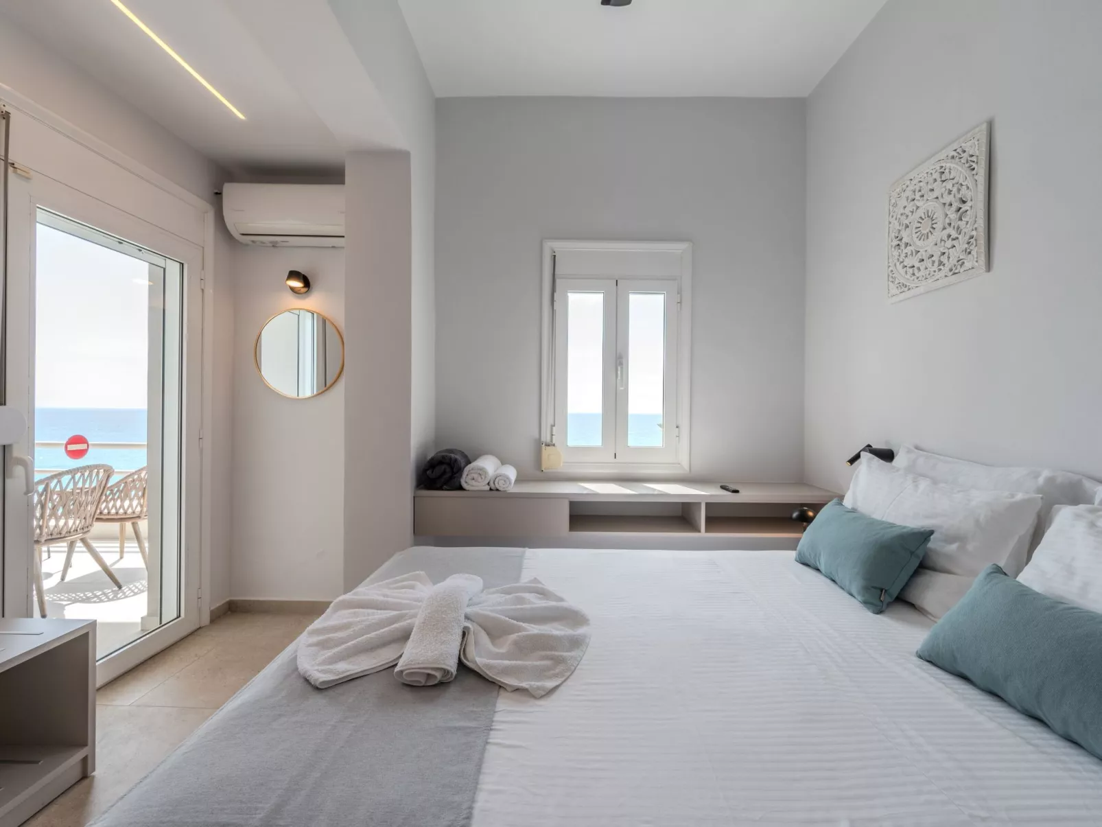 "Villa Chryssa" direkt am Strand-Dedans