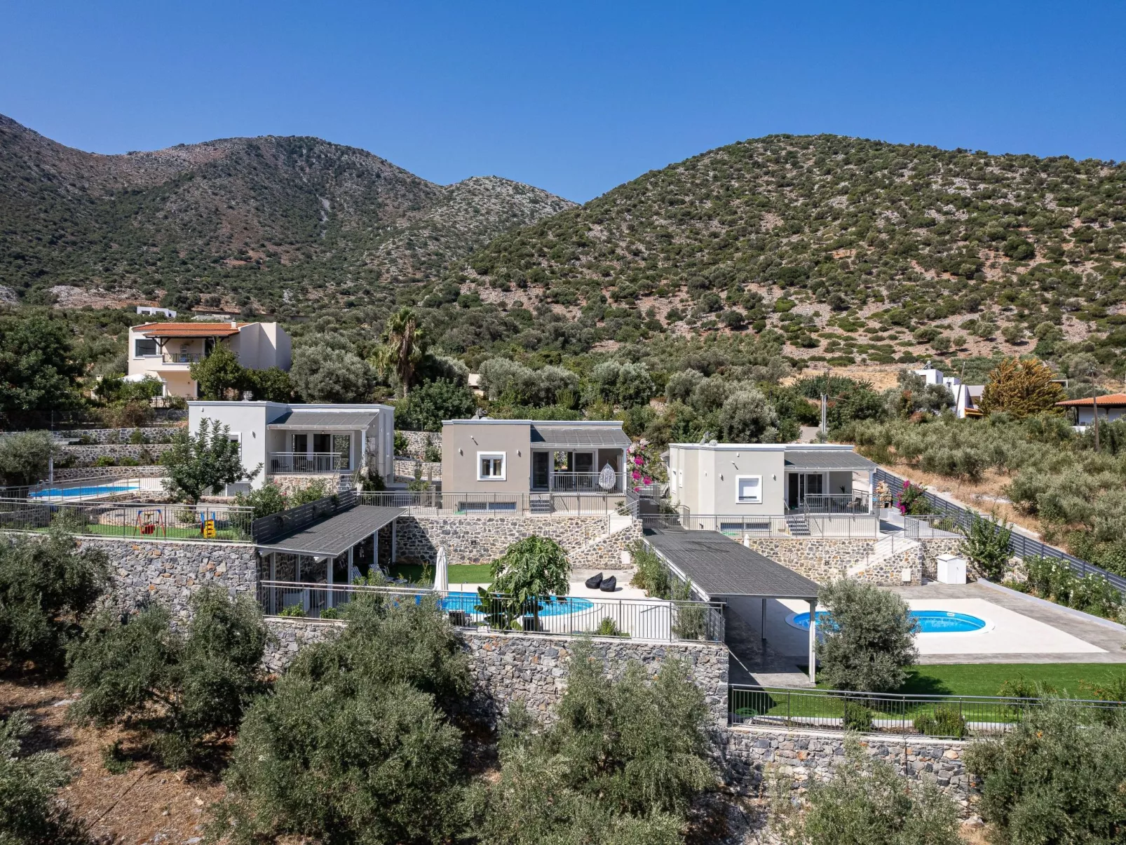 Haus in Vlichada mit tragbarem Barbecue-Image-tags.info