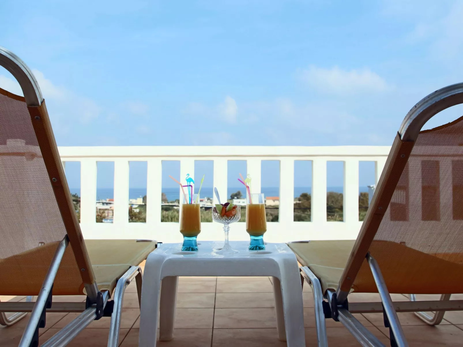 Haus in Maleme mit Außenpool-Draußen