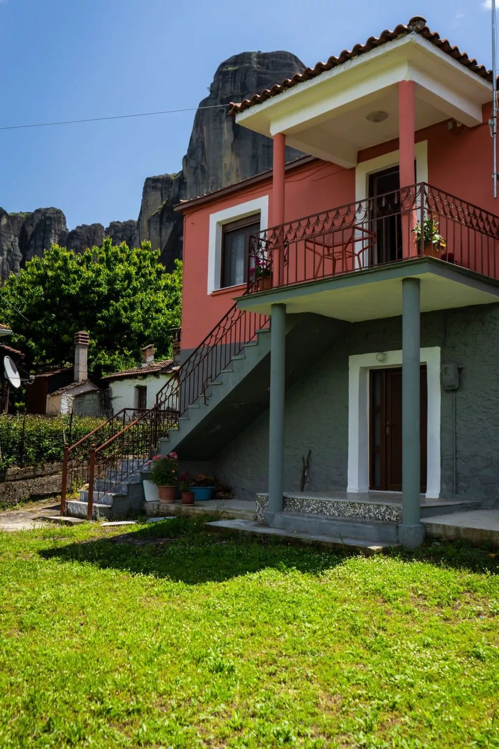 Fani's Haus unter Meteora-Draußen