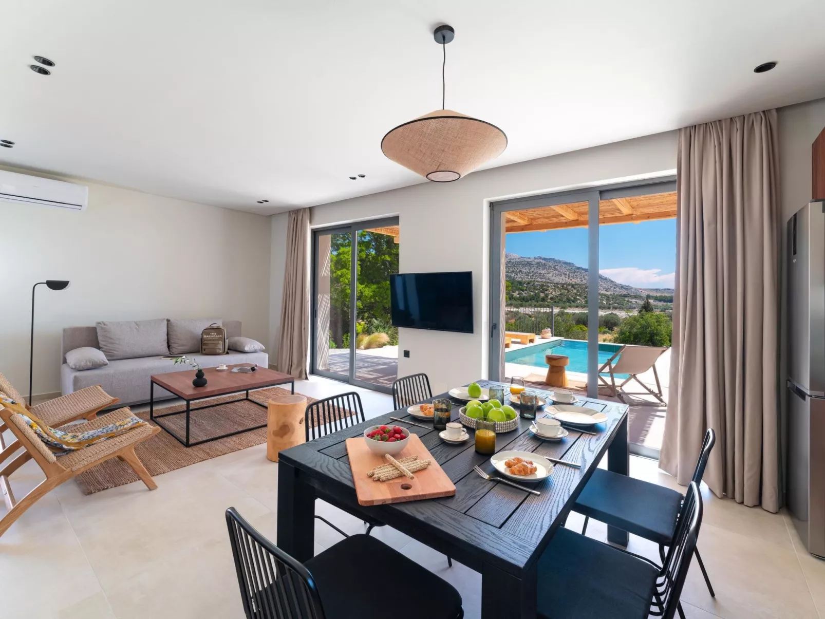 Massari Hills-Fünfeck-Dedans