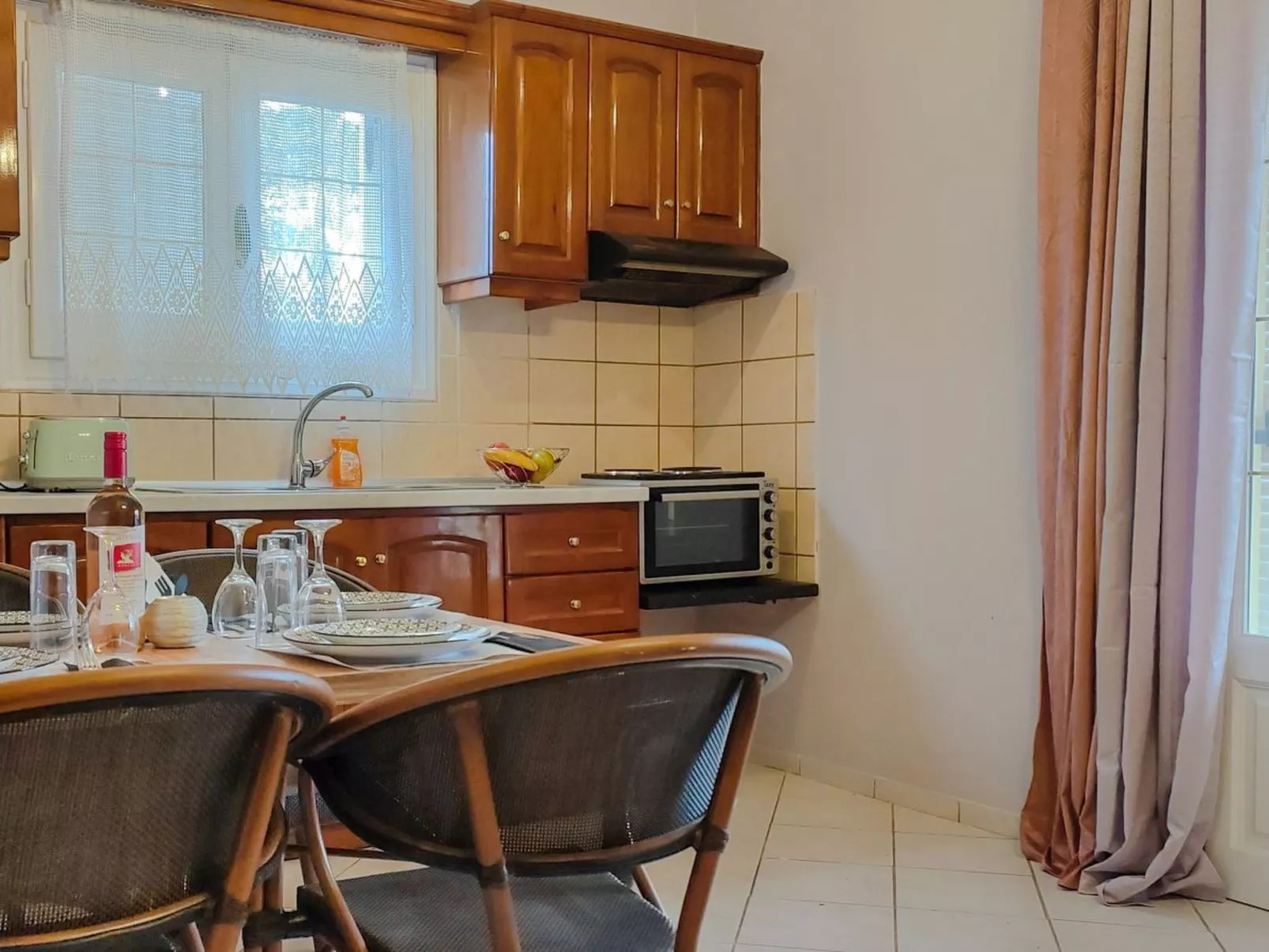 Geräumiger, familienfreundlicher Aufenthalt in Strandnähe-Inside