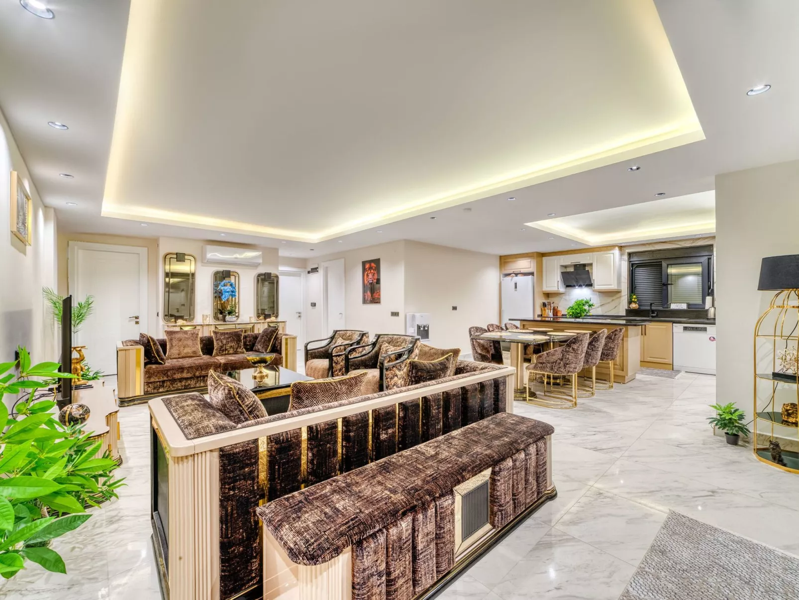 Luxuriöse Villa mit privatem Pool in Alanya-Image-tags.info