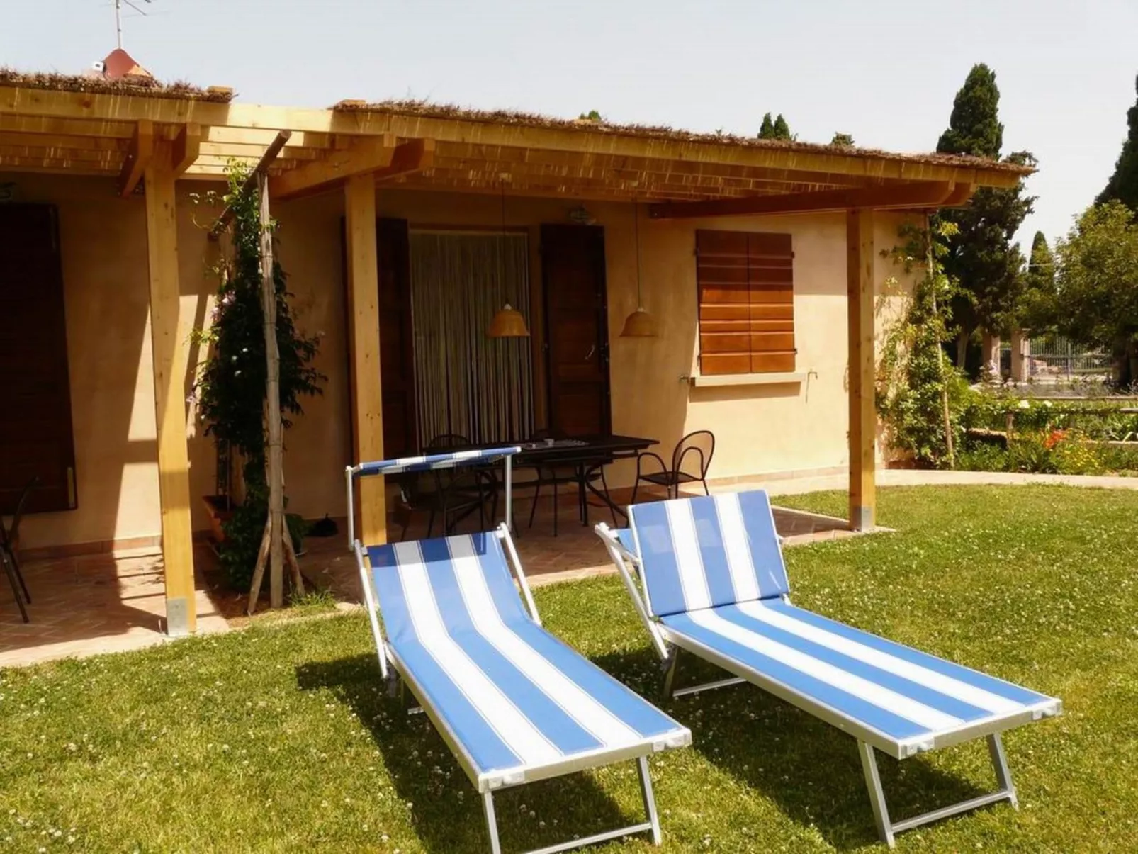 Melo Peperosa' Wohnung mit Terrasse-Draußen