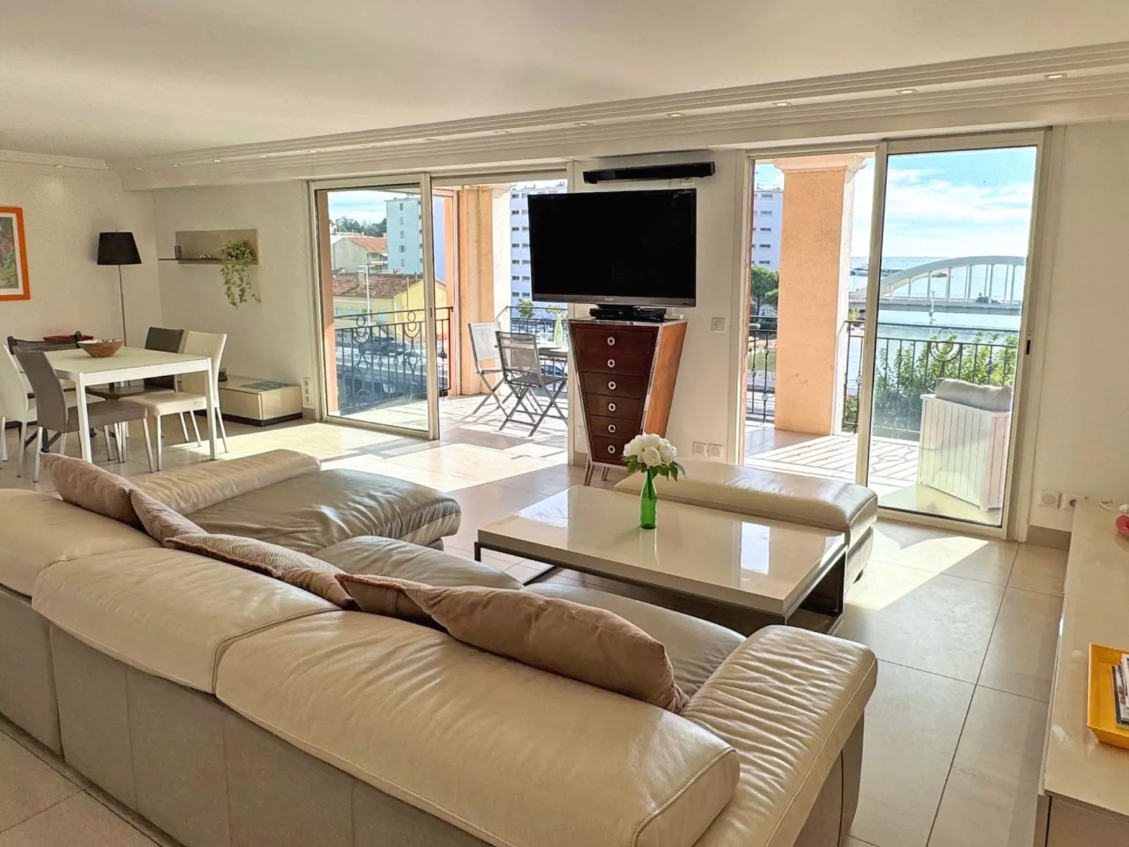 Appt T4 - 7 Pers - Piscine Résidence - Clim-Dedans