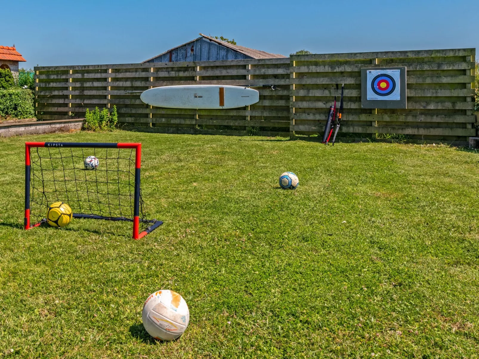 Landgut "Villa Léànie" mit Innenpool-Draußen