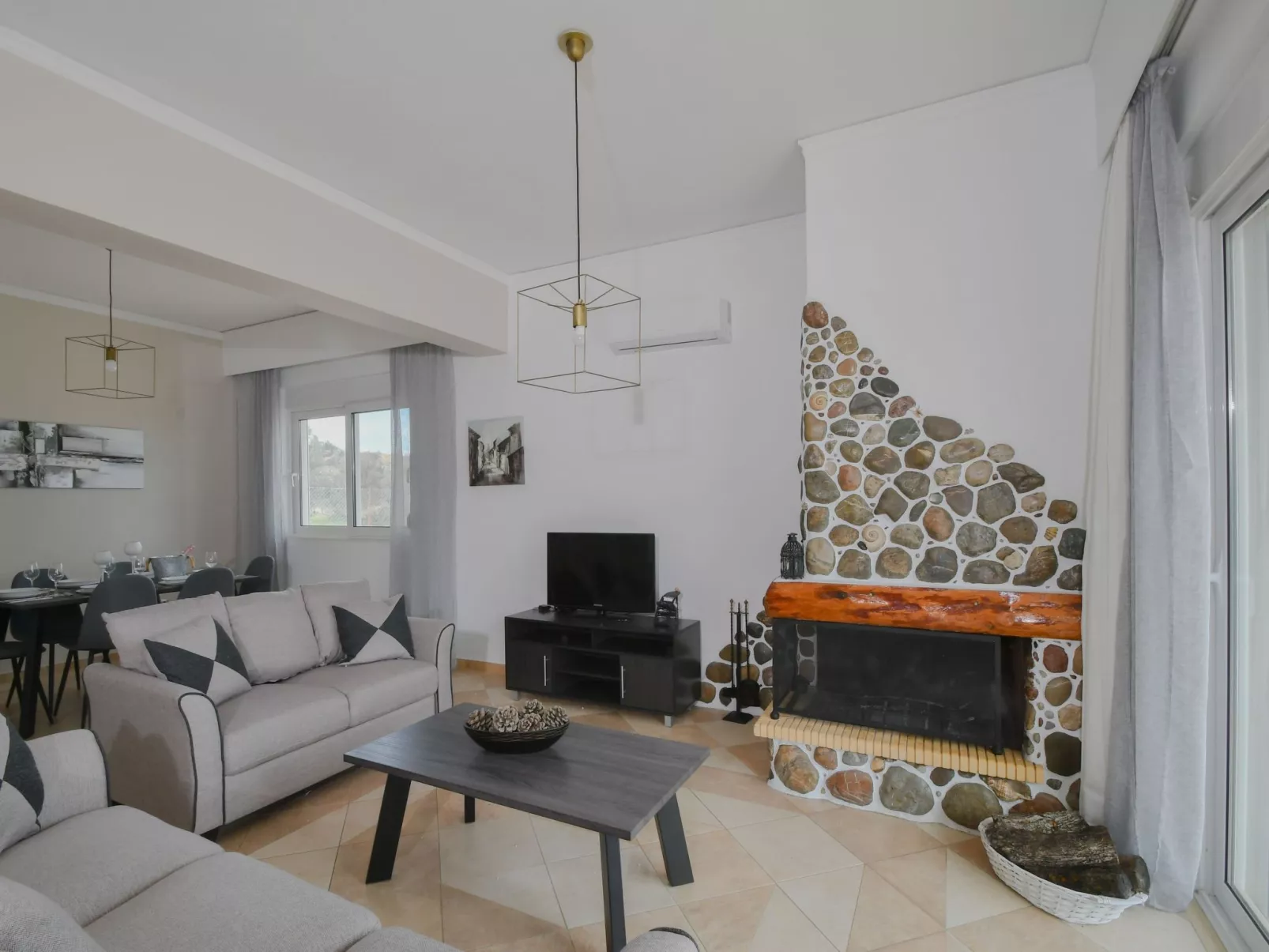 Kleines Paradies Villa A-Dedans