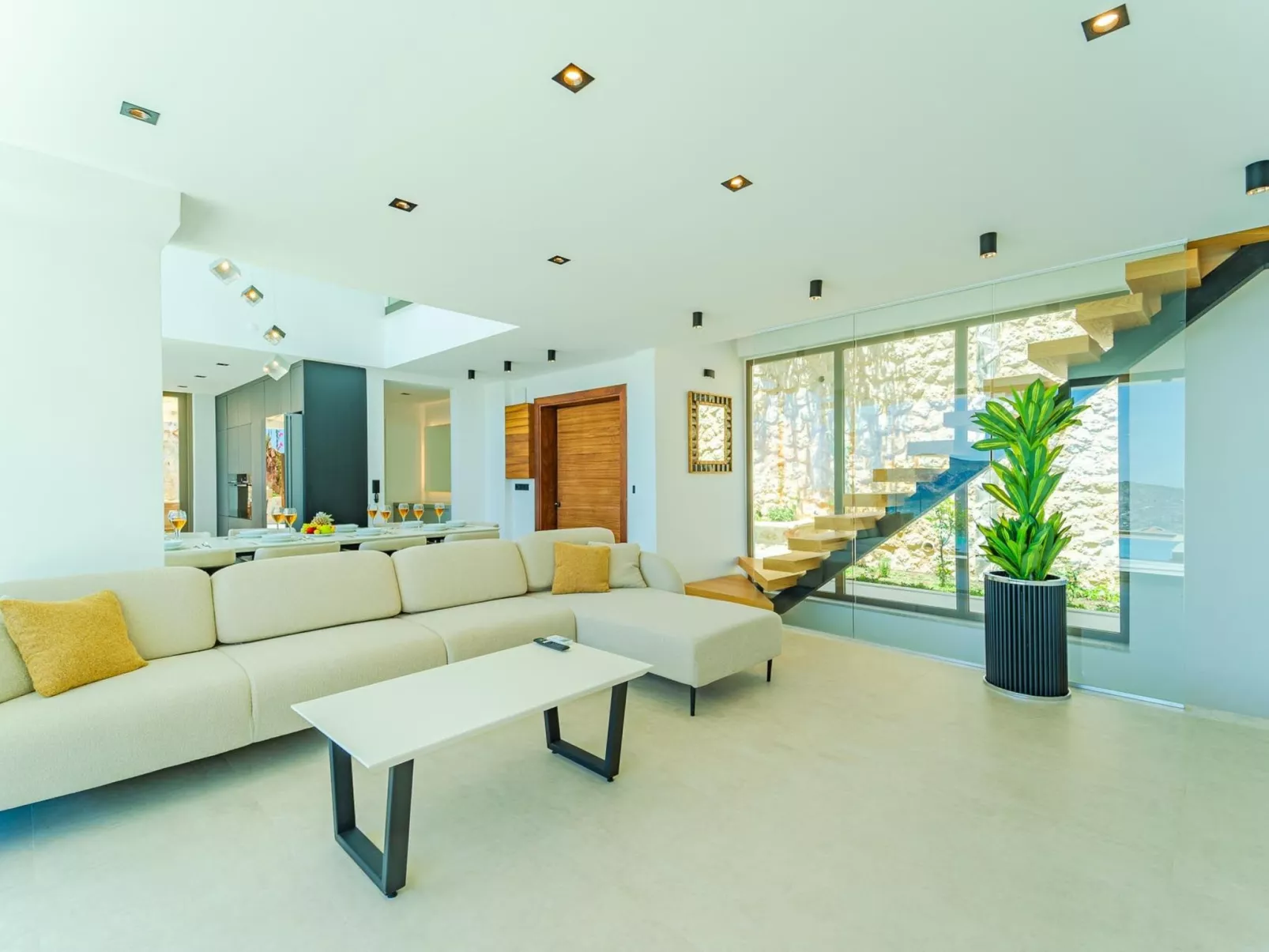 Moderne Luxusvilla für bis zu 12 Personen-Inside