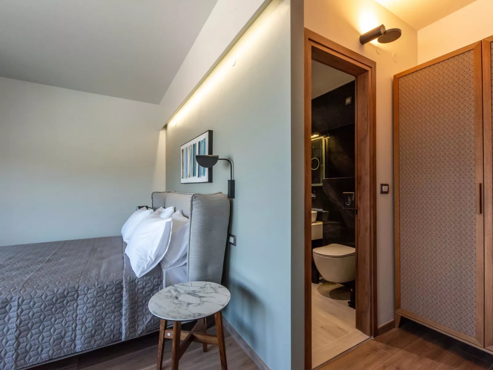 Villa Solis -100m zum Meer und ''Free'' Beheizter Pool-Image-tags.info