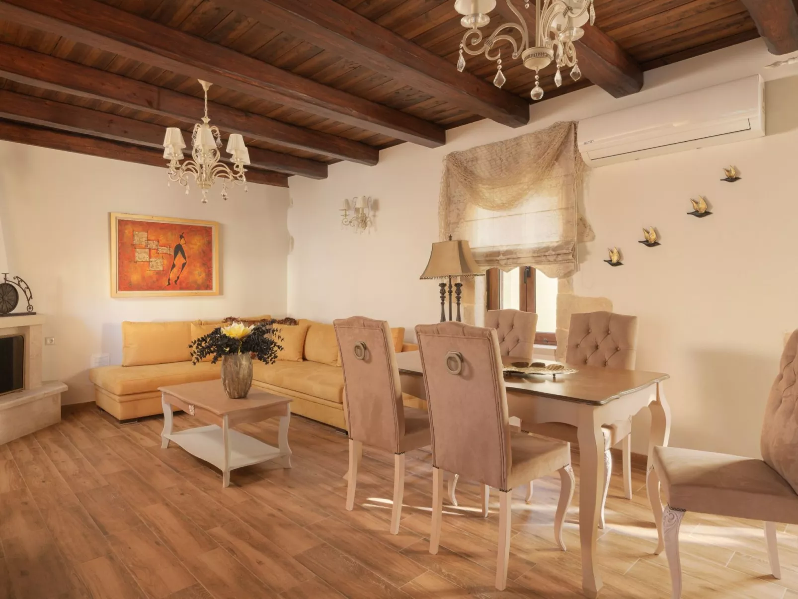 Nicole Villa - "Kostenloser" beheizter Pool, Village Escape-Image-tags.info