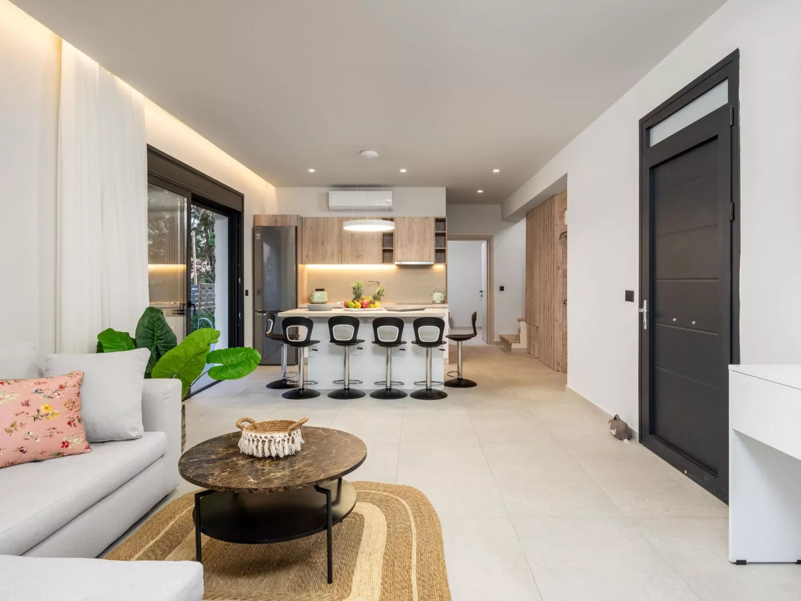 Terra Magna- Alba Villa-Inside