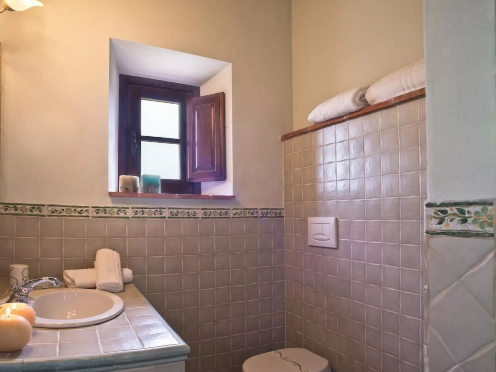 Biancospino' Wohnung mit Schwimmbad-Inside