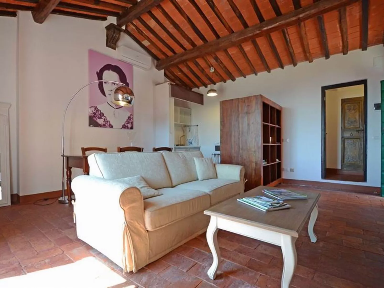 "Gina4" mit Gemeinschaftspool-Dedans