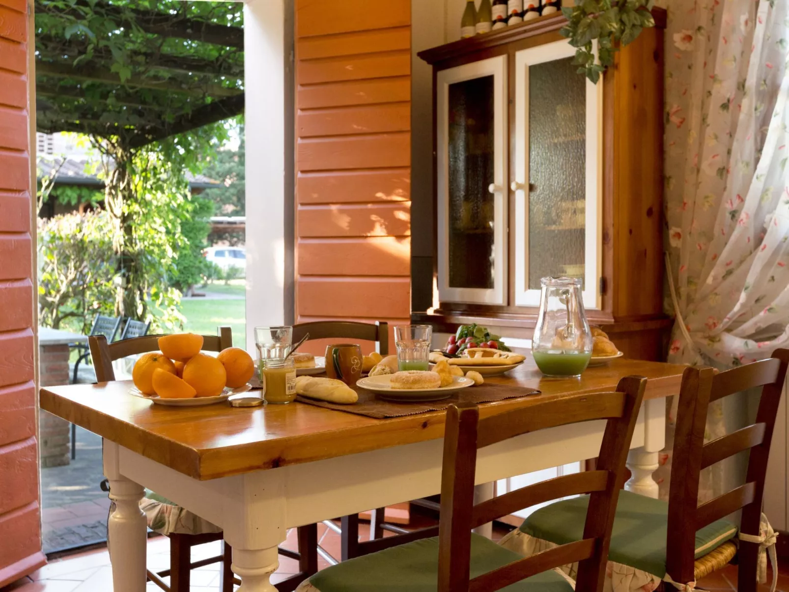 "Ciclamino Canale-Dedans