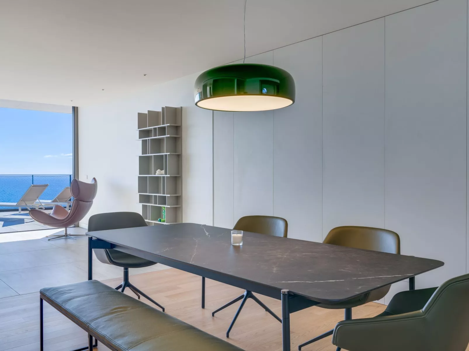 RJS Savoy Monumentalis-Inside