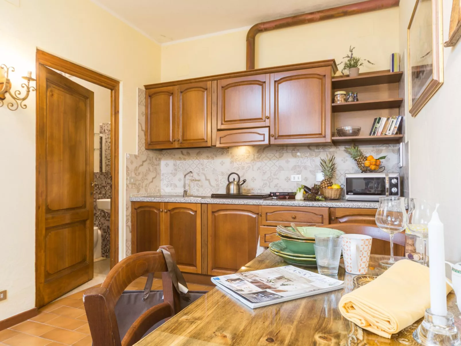 Rosa Wohnung mit Panoramablick-Drinnen