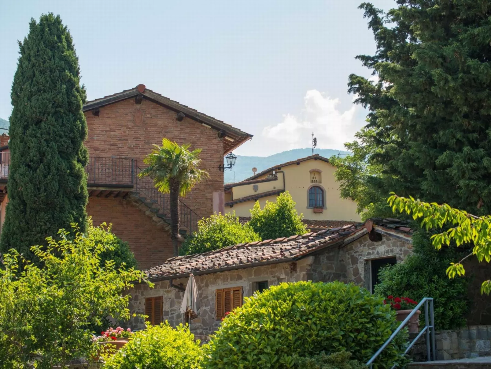 Unterkunft für 5 Personen, auf einem Bauernhof mit Schwimmbad-Dehors