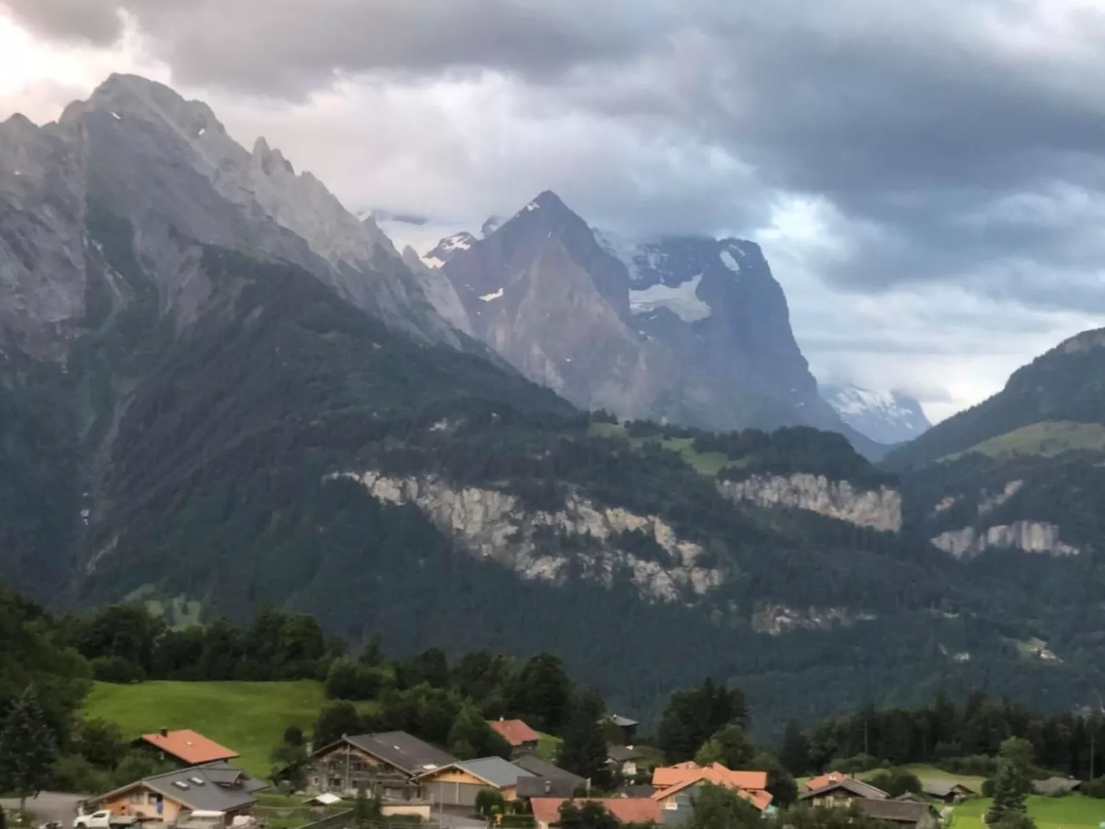 Pollux 4-Bett-Appartement-Image-tags.info