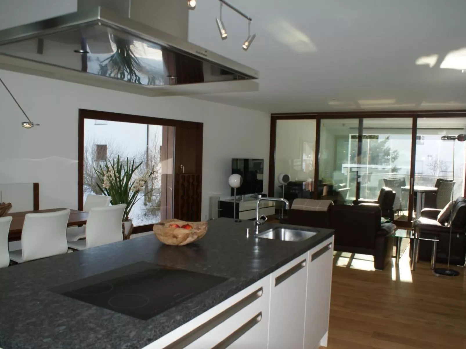 Seepromenade direkt am Davoser See