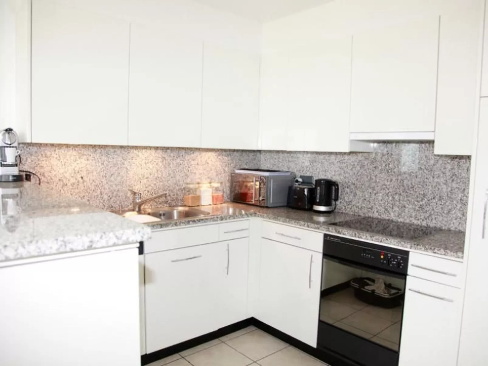 RESIDENZA 7 NANI-Dedans