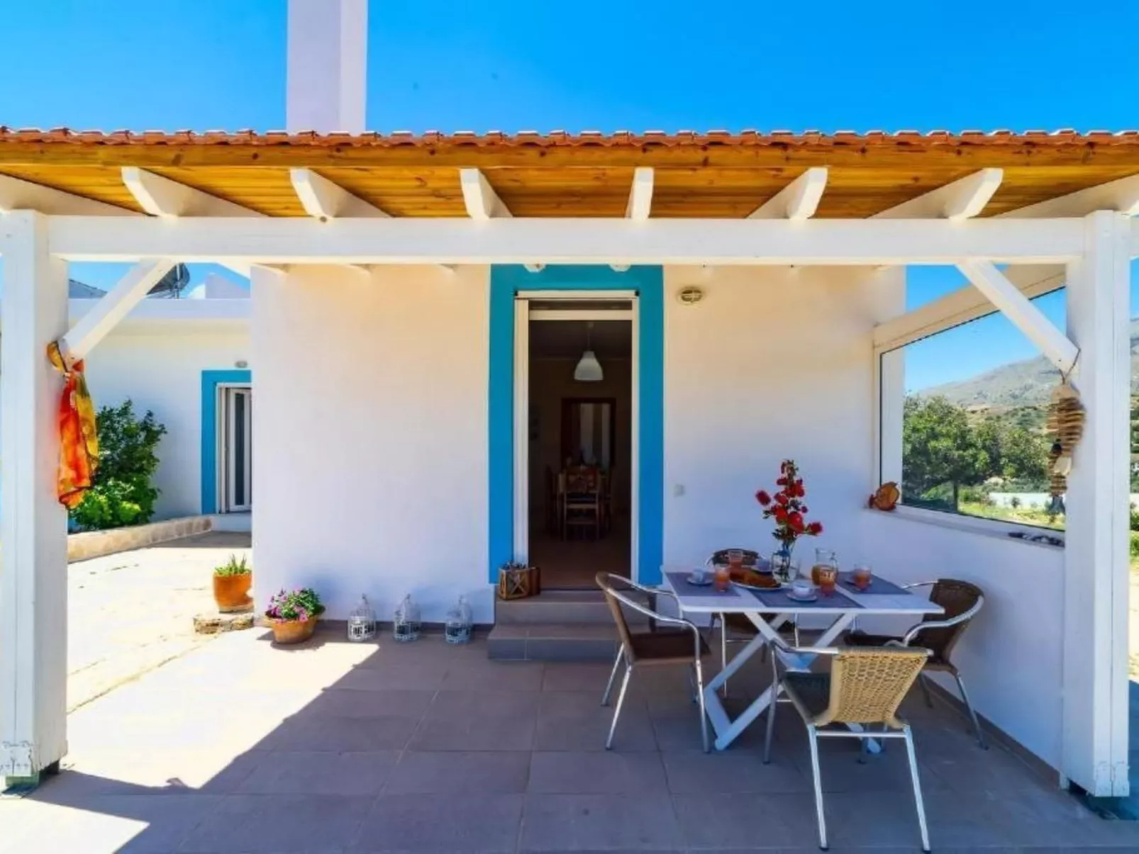 Emanouela Haus mit Garten und Meerblick-Image-tags.info