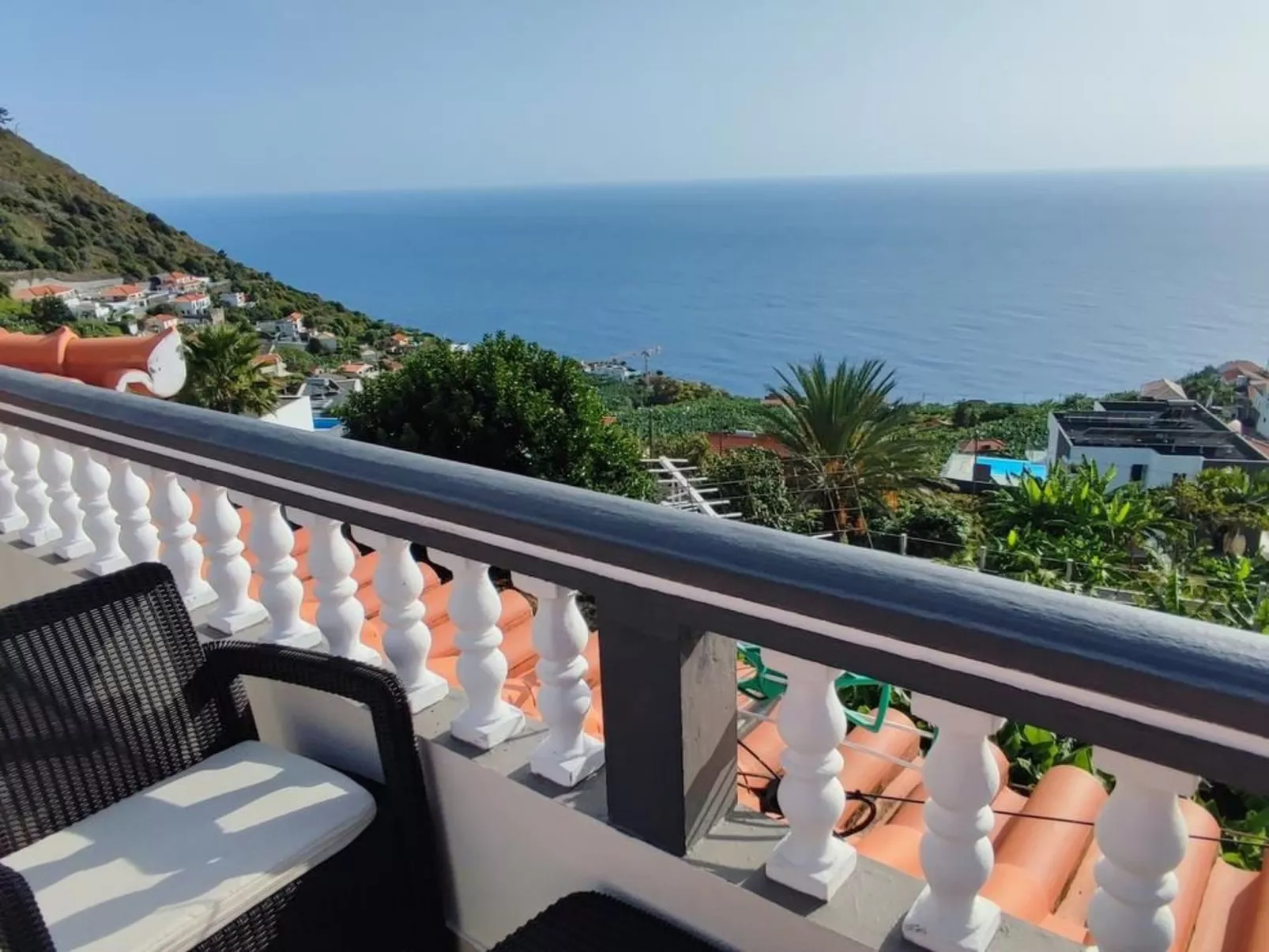 Dachterrasse sonnig und perfekte Aussicht apt-Image-tags.info