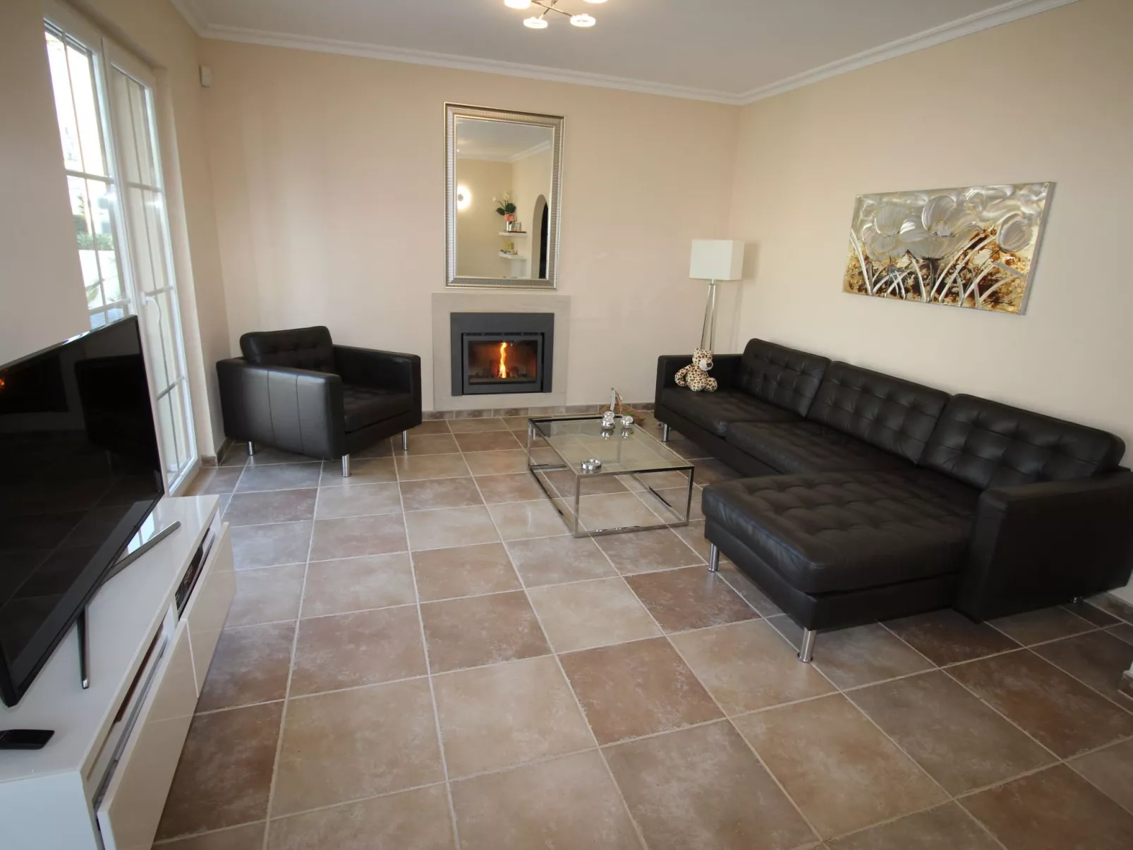 Vila Marques da Luz-Dedans